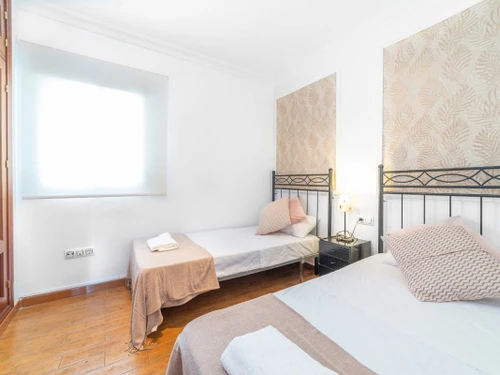 Apartment Seville, 3 bedrooms, 8 persons - photo_1011773853355