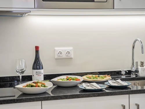 Apartment Caniço, 1 bedroom, 2 persons - photo_1011789088339