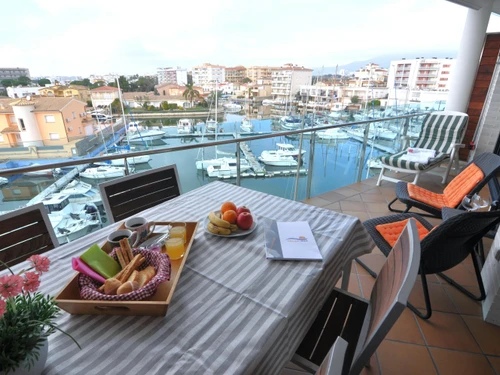 Appartement Roses, 3 pièces, 4 personnes - photo_1011272299477