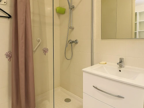 Apartment Saint-Cyprien, studio flat, 2 persons - photo_19369606387