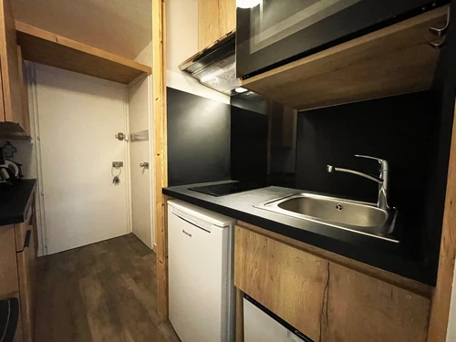 Studio Les Menuires, studio flat, 4 persons - photo_13875028543