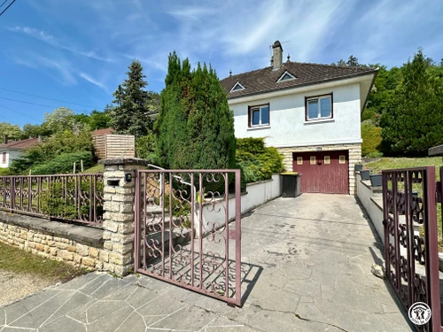 Gite Ancy-le-Franc, 2 bedrooms, 4 persons - photo_1011792154697