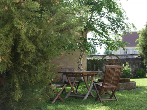 Gasthaus Saint-Hilaire-Fontaine, 2 Schlafzimmer, 4 Personen - photo_1011695334276