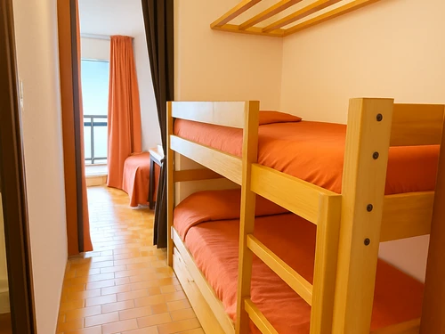 Apartment Saint-Cyprien, studio flat, 4 persons - photo_1011751009553