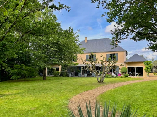 Gite Voivres-lès-le-Mans, 6 bedrooms, 15 persons - photo_1011651218694