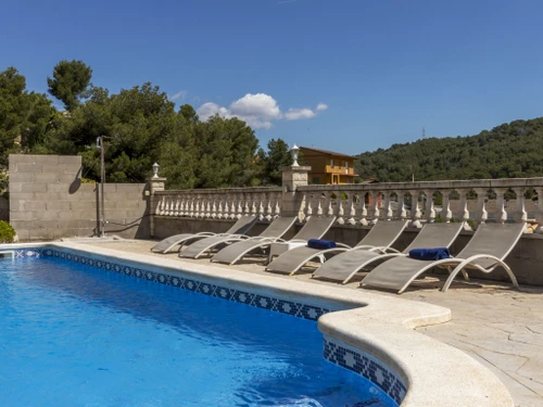 Casa Castellet i la Gornal, 4 dormitorios, 10 personas - photo_1011407547163