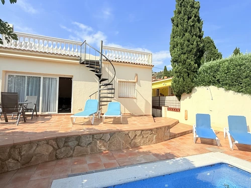 Villa Roses, 3 pièces, 4 personnes - photo_1011696758488