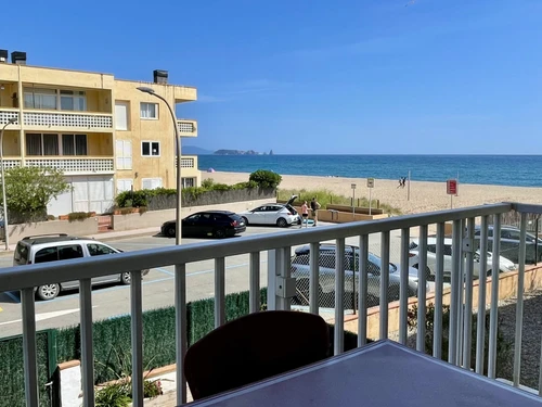 Apartment Pals, 3 bedrooms, 6 persons - photo_1011626582588