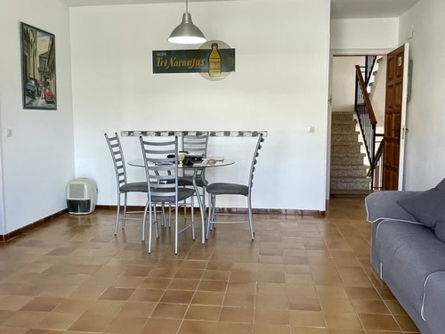 Apartment Pals, 3 bedrooms, 6 persons - photo_1011626582588