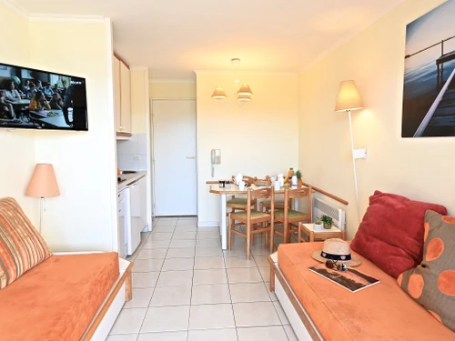 Apartment Saint-Raphaël, 1 bedroom, 4 persons - photo_17486382119