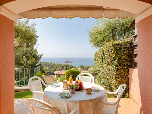 Villa Saint-Raphaël, 2 bedrooms, 4 persons - photo_19564722626