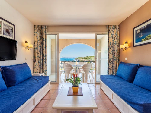 Apartment Six-Fours-les-Plages, 2 bedrooms, 6 persons - photo_14061789272