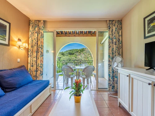 Apartment Six-Fours-les-Plages, 2 bedrooms, 6 persons - photo_14034086745