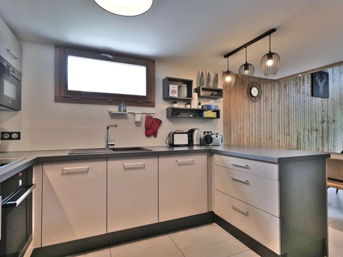 Apartment Le Grand-Bornand, 3 bedrooms, 8 persons - photo_15786475838