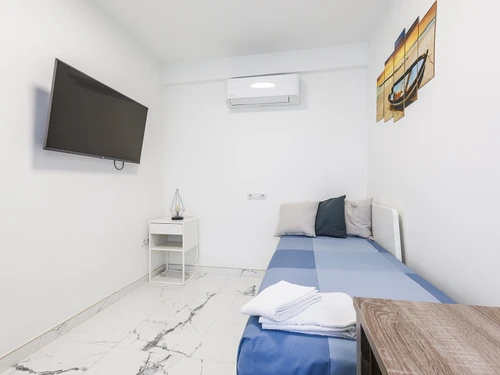 Apartment Torre del Mar, 2 bedrooms, 4 persons - photo_1011716900621