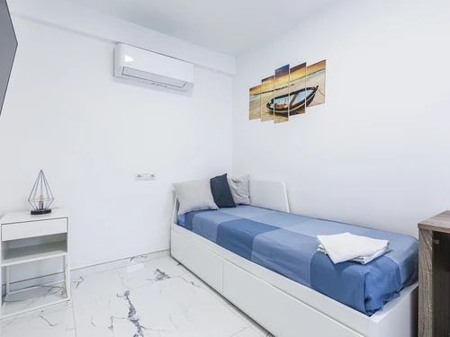 Apartment Torre del Mar, 2 bedrooms, 4 persons - photo_1011716900621