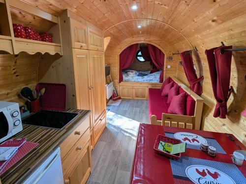 Gîte Mantoche, 1 pièce, 2 personnes - photo_1011806033053