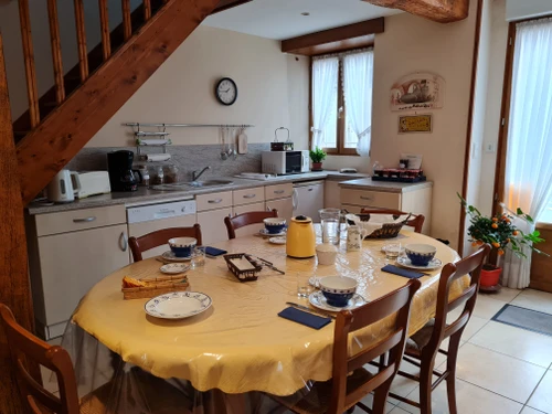 Guestroom Nancray-sur-Rimarde, studio flat, 3 persons - photo_1011663106146