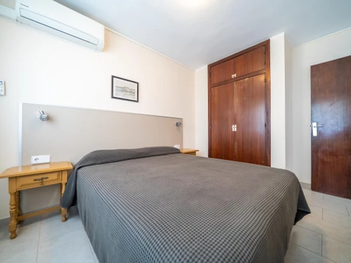 Apartamento Torredembarra, 2 dormitorios, 4 personas - photo_18813828725