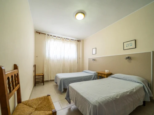 Apartamento Torredembarra, 2 dormitorios, 4 personas - photo_18813828725