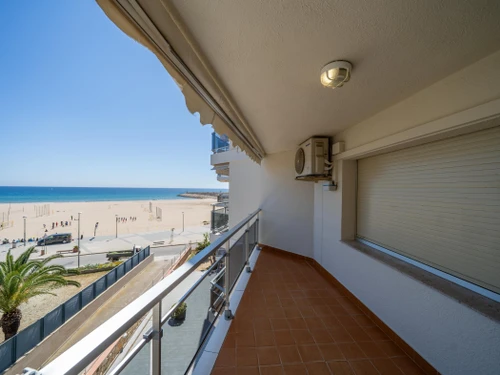 Apartamento Torredembarra, 2 dormitorios, 4 personas - photo_18619998023