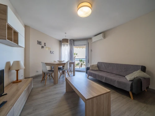 Apartamento Torredembarra, 2 dormitorios, 4 personas - photo_18619998023