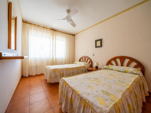 Apartment Torredembarra, 2 bedrooms, 4 persons - photo_18619990168