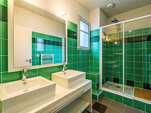 Ferienwohnung Baden, 2 Schlafzimmer, 4 Personen - photo_1011811783586