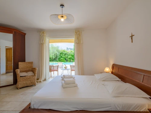 Maison Roquefort-les-Pins, 5 pièces, 8 personnes - photo_1011811815626