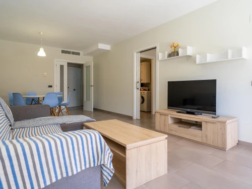 Apartment Torredembarra, 3 bedrooms, 6 persons - photo_18619994713