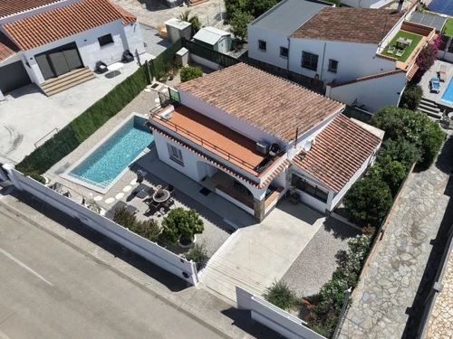 Villa Roses, 4 pièces, 6 personnes - photo_1011812903642