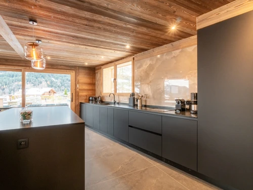 Chalet Les Gets, 5 bedrooms, 14 persons - photo_1011712770462