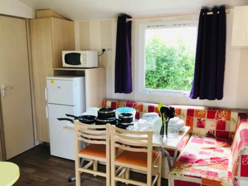 Camping Massillargues-Attuech, 3 pièces, 4 personnes - photo_1011815180129