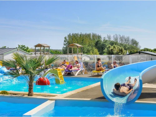 Camping Brem sur Mer, 2 bedrooms, 4 persons - photo_1011815184378