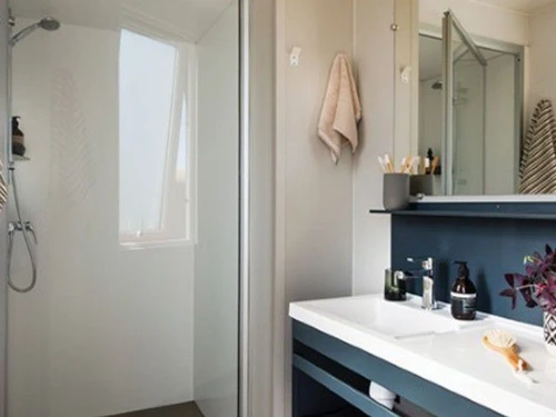 Camping Salles-Curan, 4 pièces, 4 personnes - photo_1011815189533