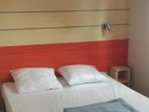 Camping Saint-Michel-Chef-Chef, 2 bedrooms, 4 persons - photo_1011815196373