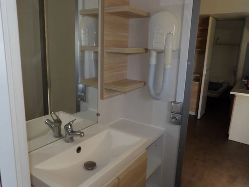 Camping Limeuil, 3 Schlafzimmer, 6 Personen - photo_1011815216645