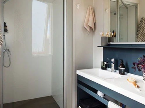 Camping Salles-Curan, 3 pièces, 4 personnes - photo_1011815220671