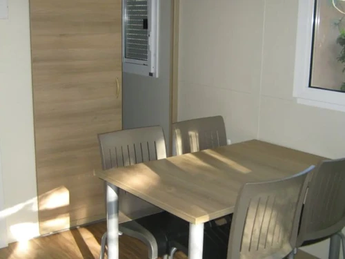 Camping Noves, 2 Schlafzimmer, 2 Personen - photo_1011815266995