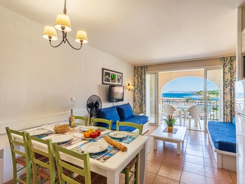 Apartment Six-Fours-les-Plages, 2 bedrooms, 6 persons - photo_14061789272