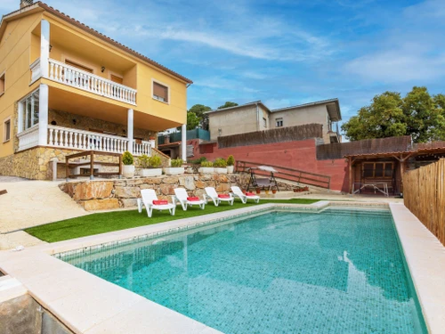 Villa Tordera, 4 bedrooms, 8 persons - photo_19453995698