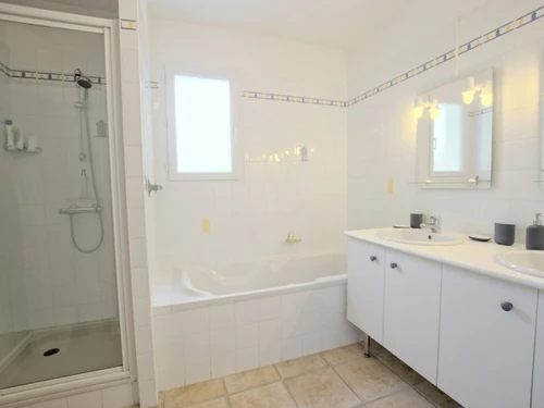 Villa Sainte-Marie-de-Ré, 3 bedrooms, 6 persons - photo_1011816833924