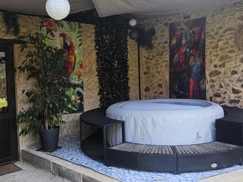 Gîte Biron, 5 pièces, 8 personnes - photo_1011784932115