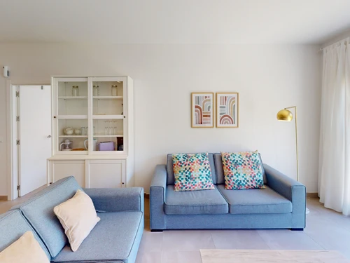 Apartamento Oliva, 3 dormitorios, 6 personas - photo_1011742449984