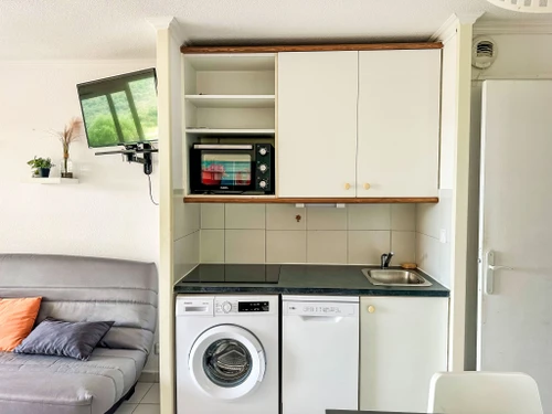 Apartment Saint-Raphaël, studio flat, 4 persons - photo_17315872975