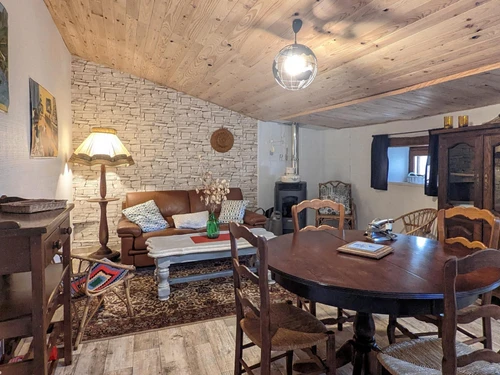 Gîte Courtesoult-et-Gatey, 3 pièces, 4 personnes - photo_1011823391086