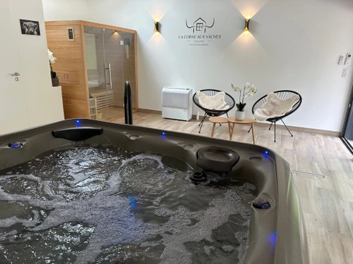 Gîte Fretigney-et-Velloreille, 9 pièces, 21 personnes - photo_1011823391978