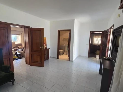 Villa Roses, 9 pièces, 16 personnes - photo_1011823519094