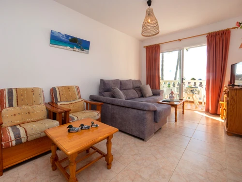 Ferienwohnung Calp, 2 Schlafzimmer, 4 Personen - photo_11570085463