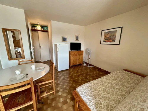 Apartment Saint-Cyprien, studio flat, 4 persons - photo_1011824447510